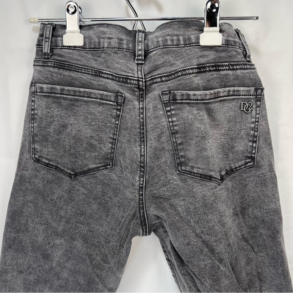 DG2 - Women’s Jeans - Black Denim - 4 P - Sequins - Picture 3 of 13